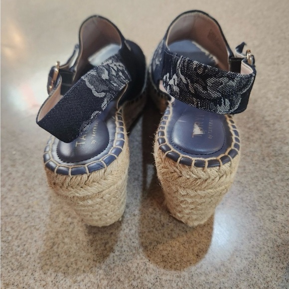 Taryn Rose Navy Floral Espadrille Wedges - Picture 6 of 8